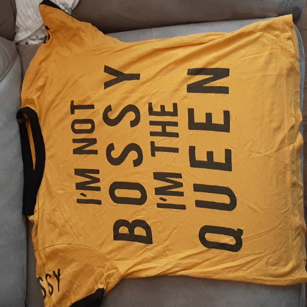 Shirt. Medium. Brand is: on fire. Color is yellow and black.